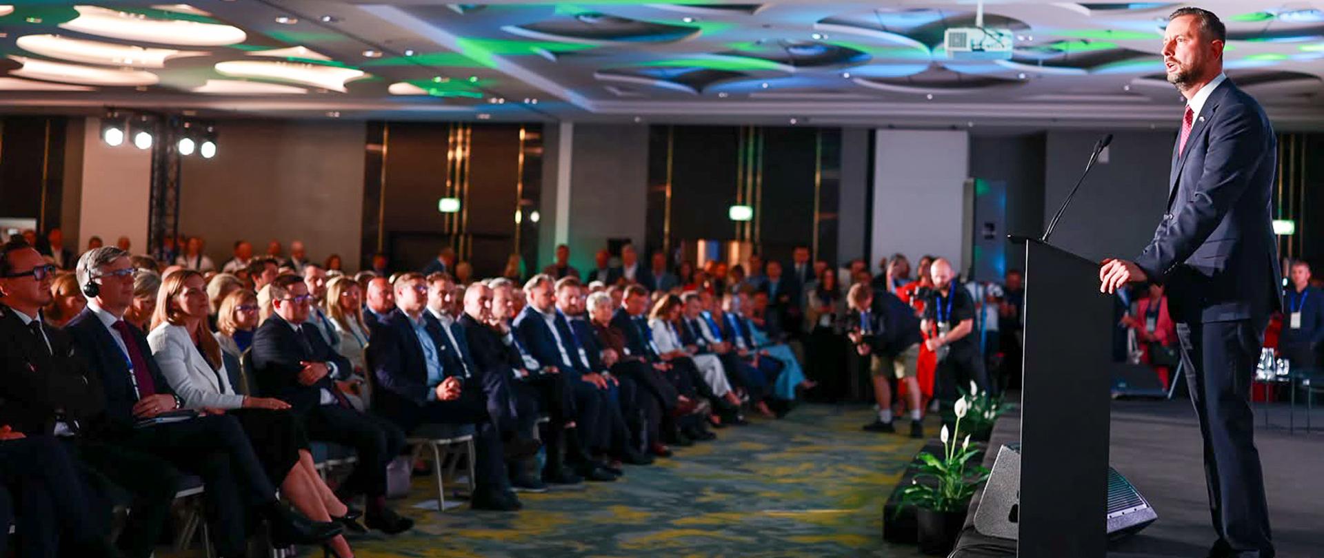 Wicepremier Władysław Kosiniak-Kamysz na konferencji PSEW 2026 w Świnoujściu
