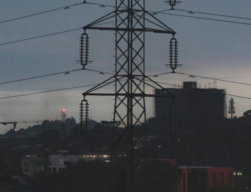 Ministrowie energii UE omówią opłaty sieciowe, bezpieczeństwo zimą i ramy po 2030 roku